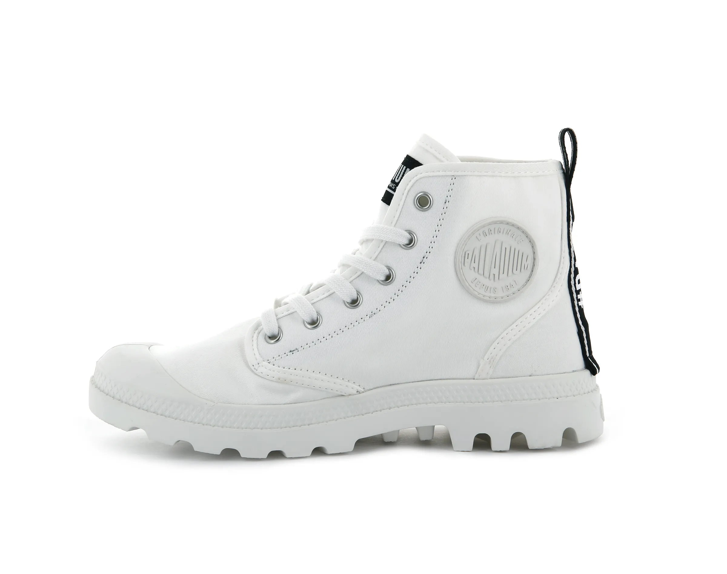 76258-102-M | PAMPA HI DARE | WHITE/BLACK