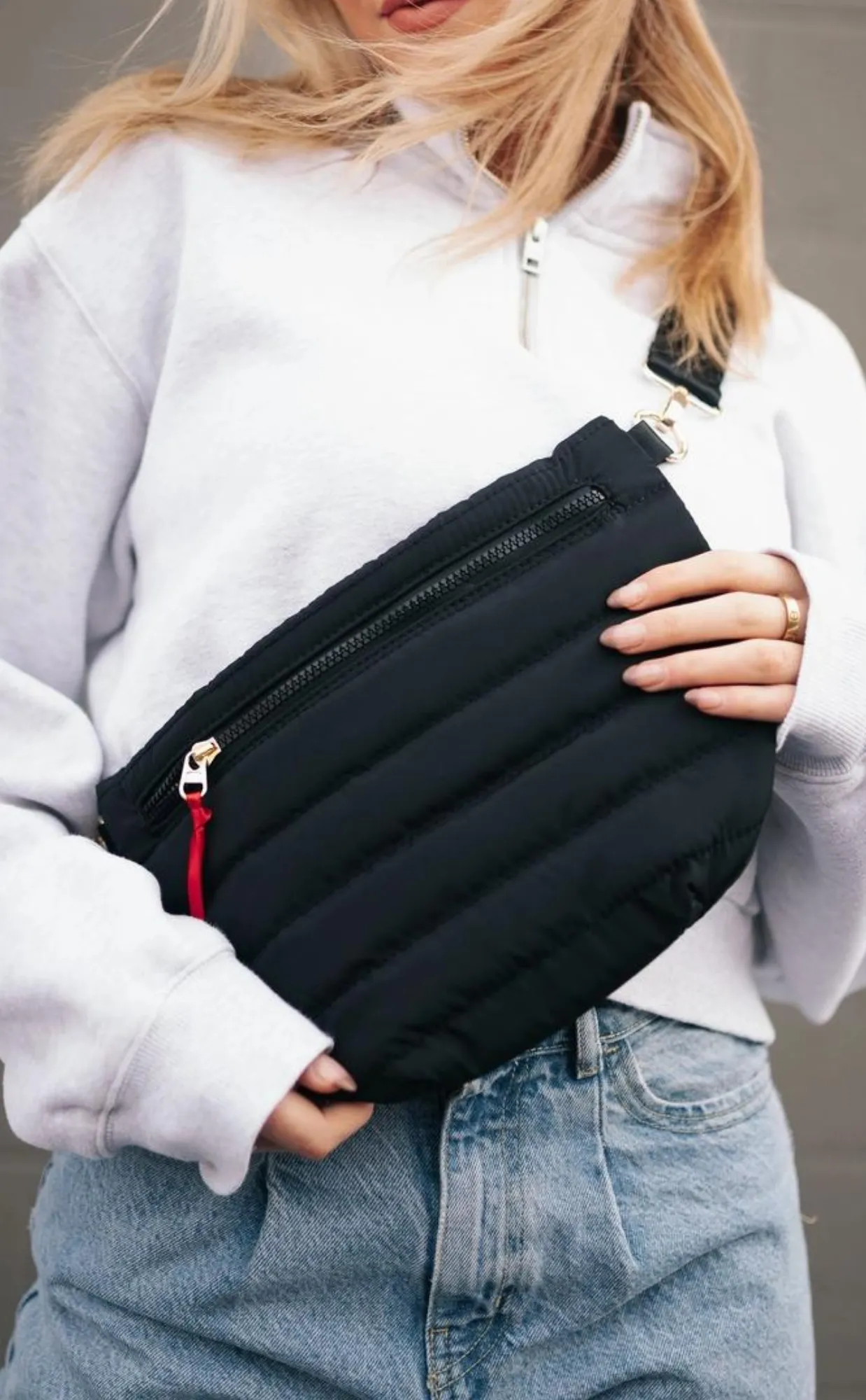 Jolie Puffer Belt Bag