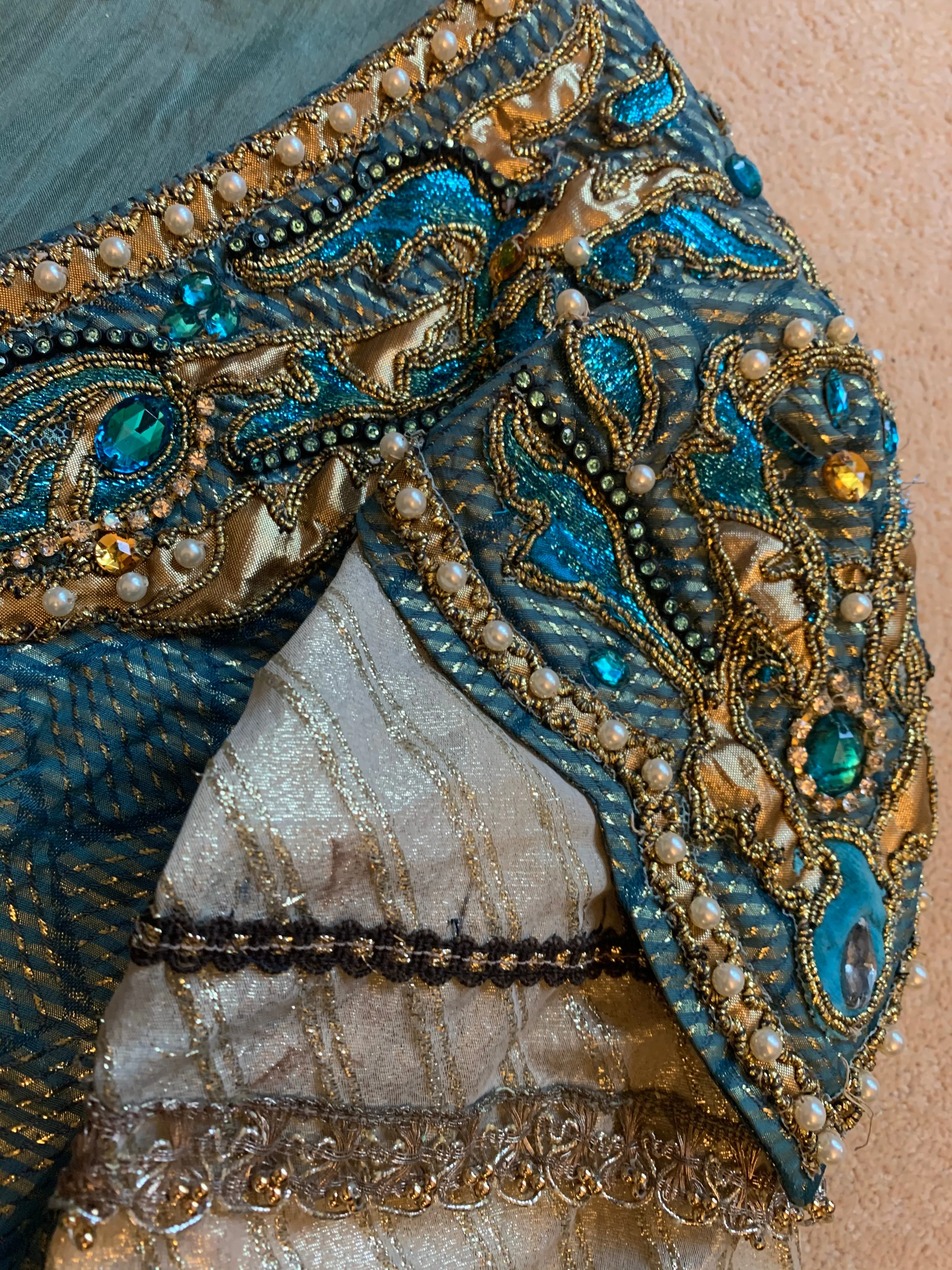 Men's costume for Le Corsaire / Arabian - Hire Only