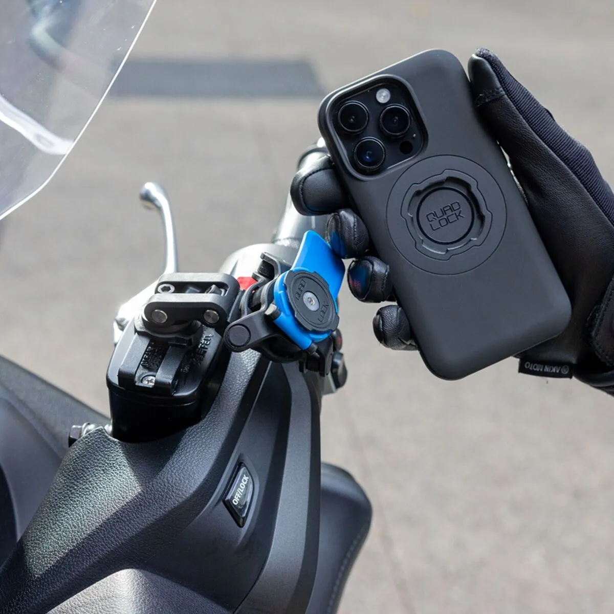 Quad Lock - Motorcycle - Brake Reservoir Mount